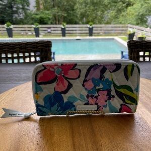 Vera Bradley Wallet